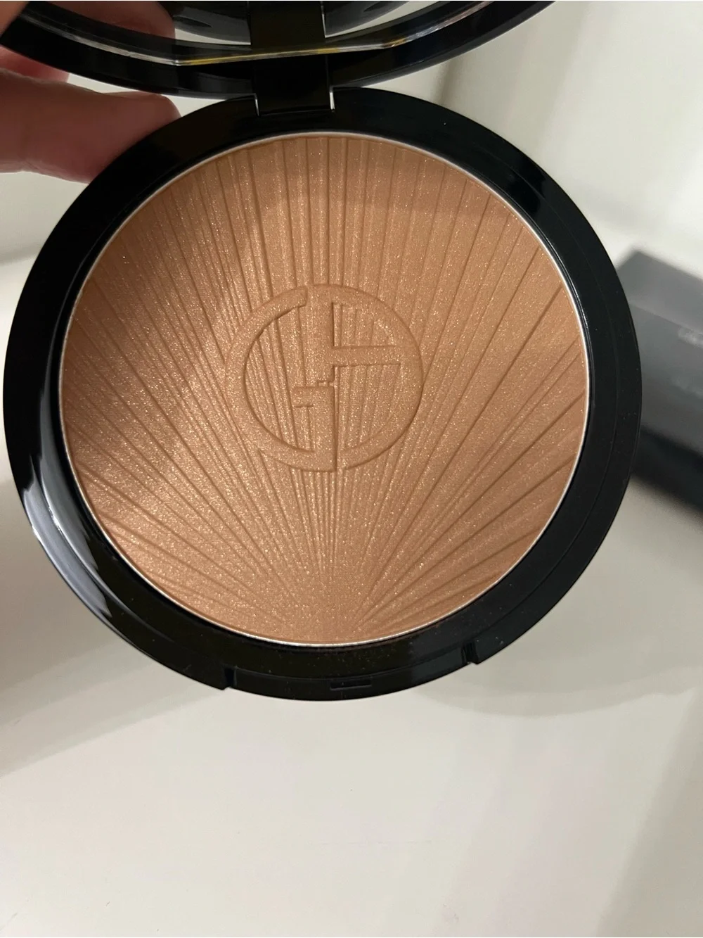 Giorgio Armani Black Luminous Silk Sunlit Creamy Bronzing Powder